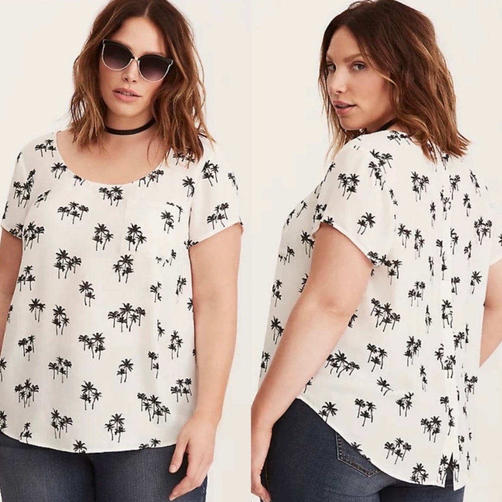 GU TORRID Palm Tree Georgette Button Back Blouse; Size 2X!